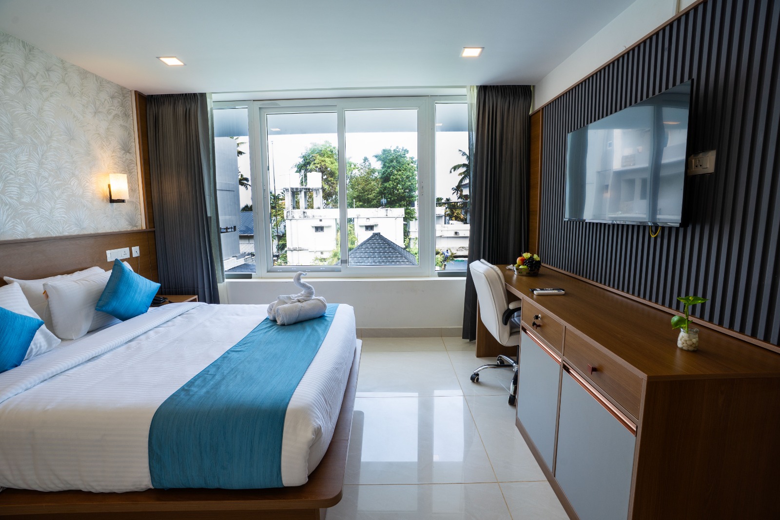 Beach view hotels in Varkala